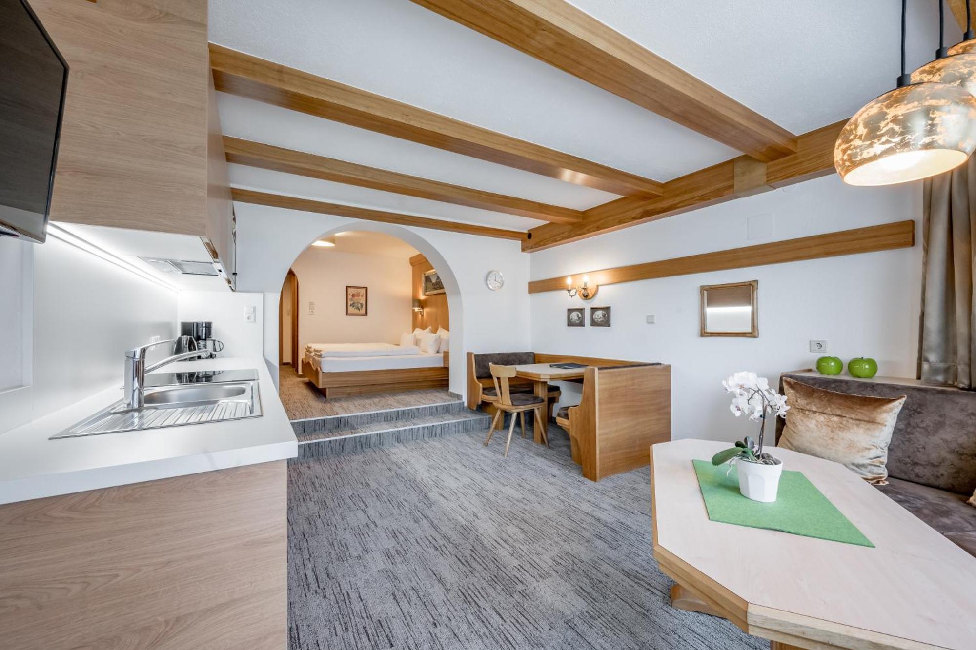 Apart Hotel Garni Wieser Solden Exterior photo